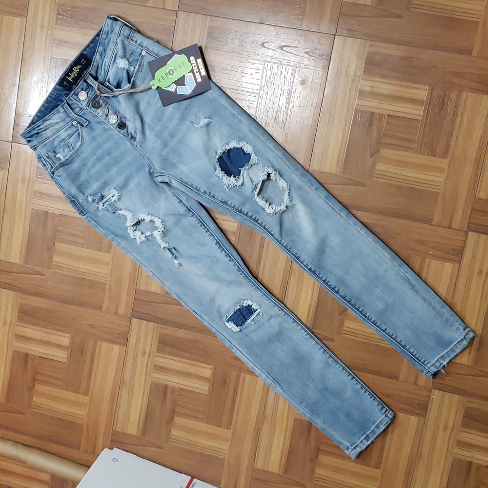 INDIGO REIN destroyed high rise jeans